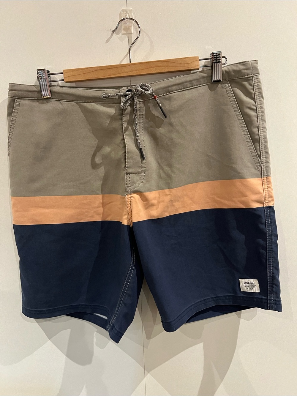 Katin Men's Colorblock Board Shorts - Gray/Peach/Navy